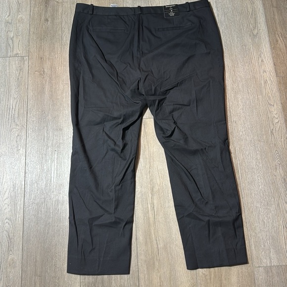 NWT! Banana Republic Black Ryan Mid-Rise Slim Fit Pants - Multiple Sizes 🤎🔹 - Picture 5 of 5